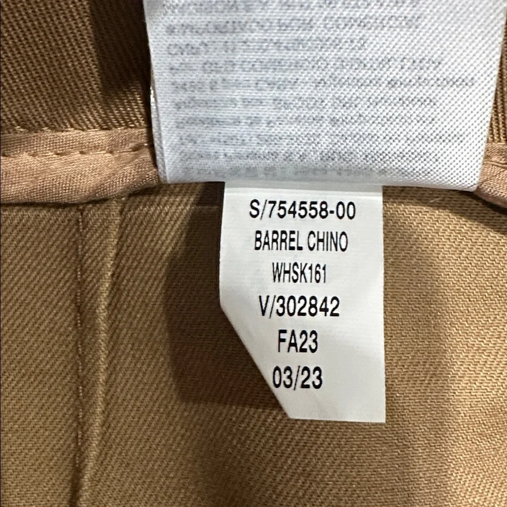 Banana Republic Cropped Wide-Leg Pants in Olive - Picture 10 of 10